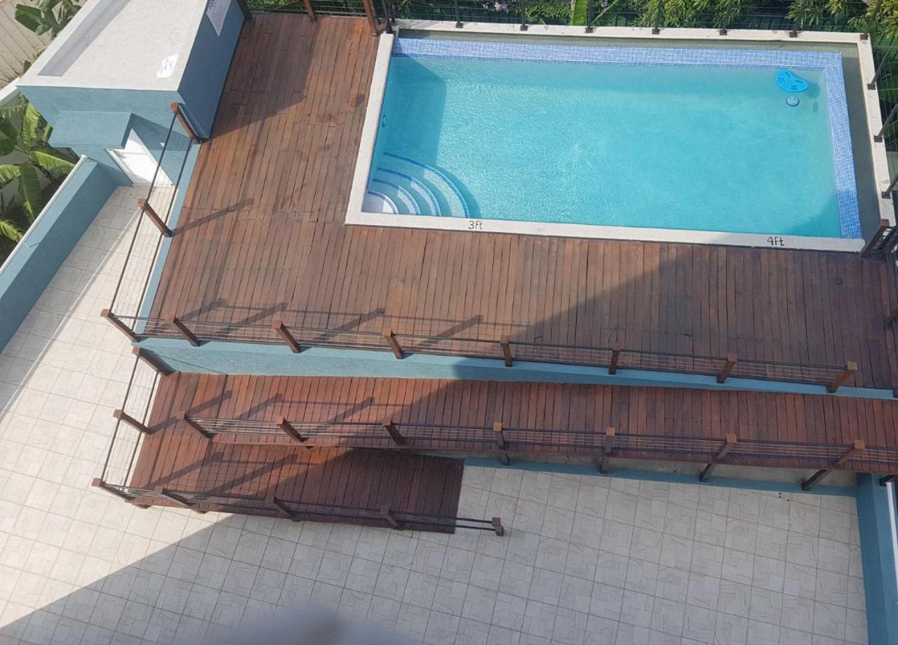 New Kingston Luxurious Secure Condo Exterior foto